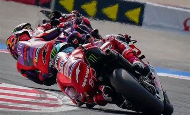 manuver-tim-motogp-tunjukkan-teknologi-dan-skill-terbaik_a8cc2fb39.jpg