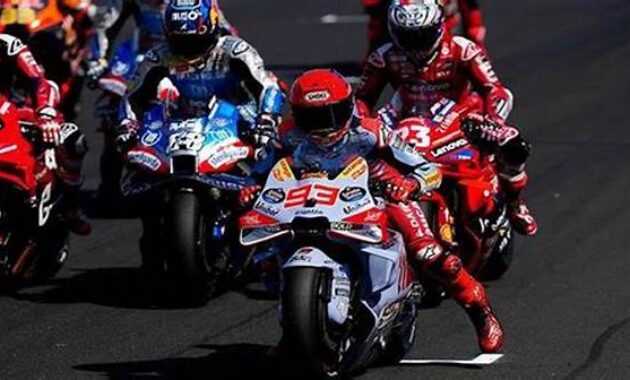 motogp-hari-ini-suguhkan-aksi-pembalap-yang-bikin-deg-degan_4dd9ff7dc.jpg